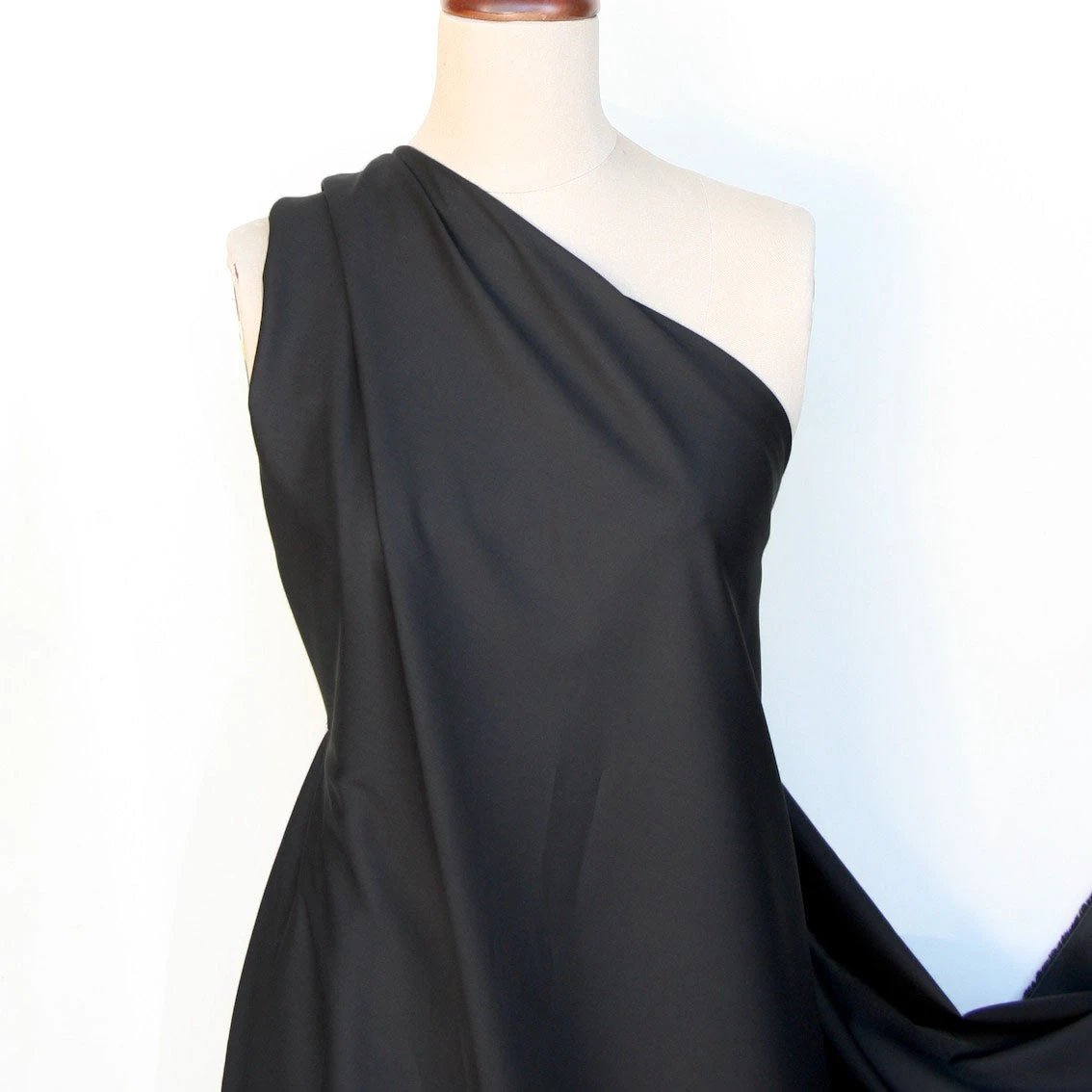 Black EC - Liberty Tana Lawn™ 5 Black EC - Liberty Tana Lawn™ - Image 3