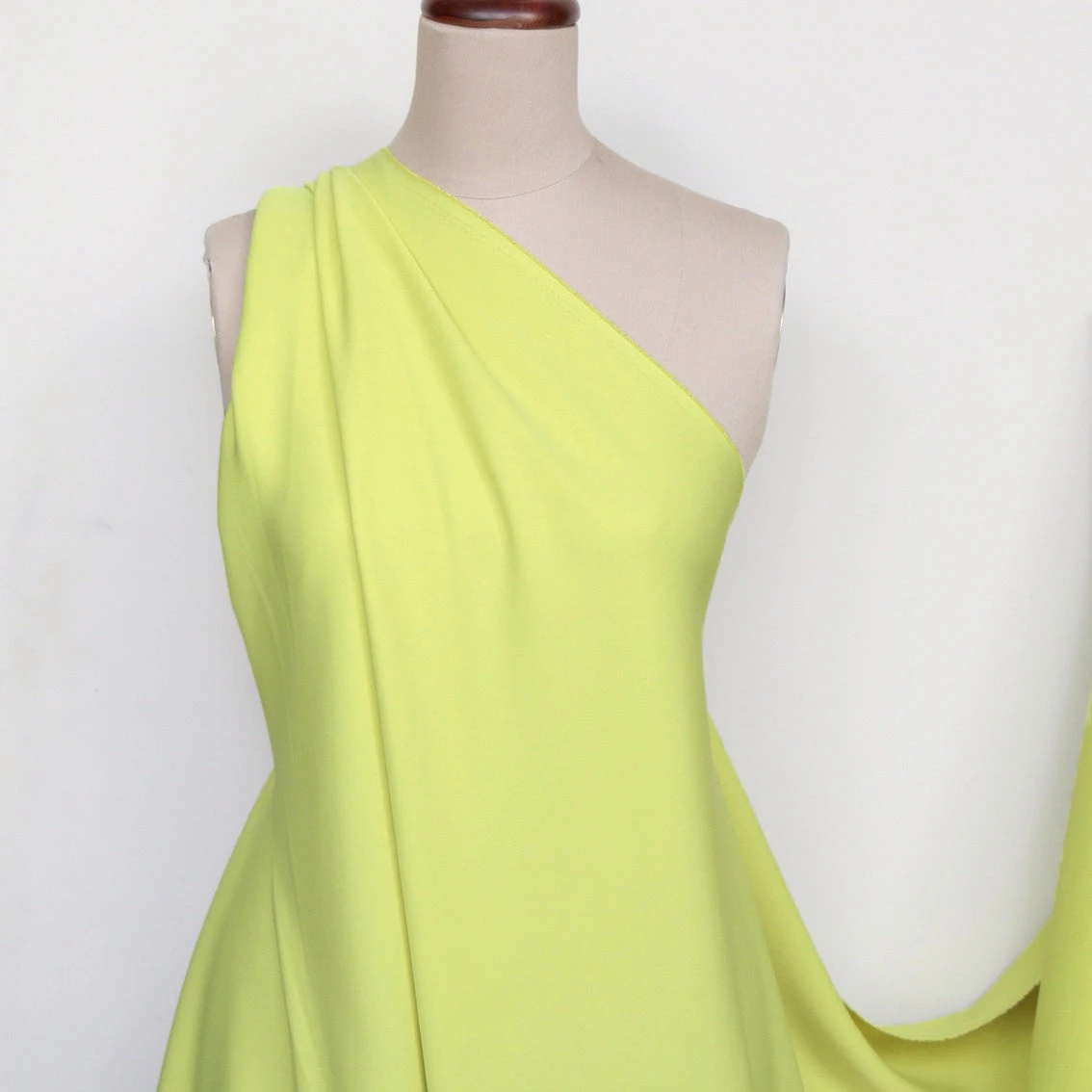 Fluid Lime Microfibre 6 Fluid Lime Microfibre - Image 4