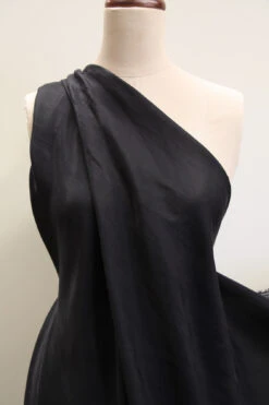 Harley Black -Silk Haven Shop IMG 0375 9dd4d853 6e52 4aa9 97f5 61900624dedb