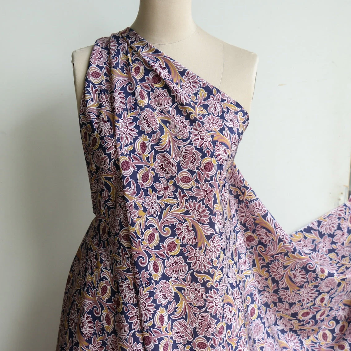 Isola Bella Silk Crepe De Chine 7 Isola Bella Silk Crepe De Chine - Image 5