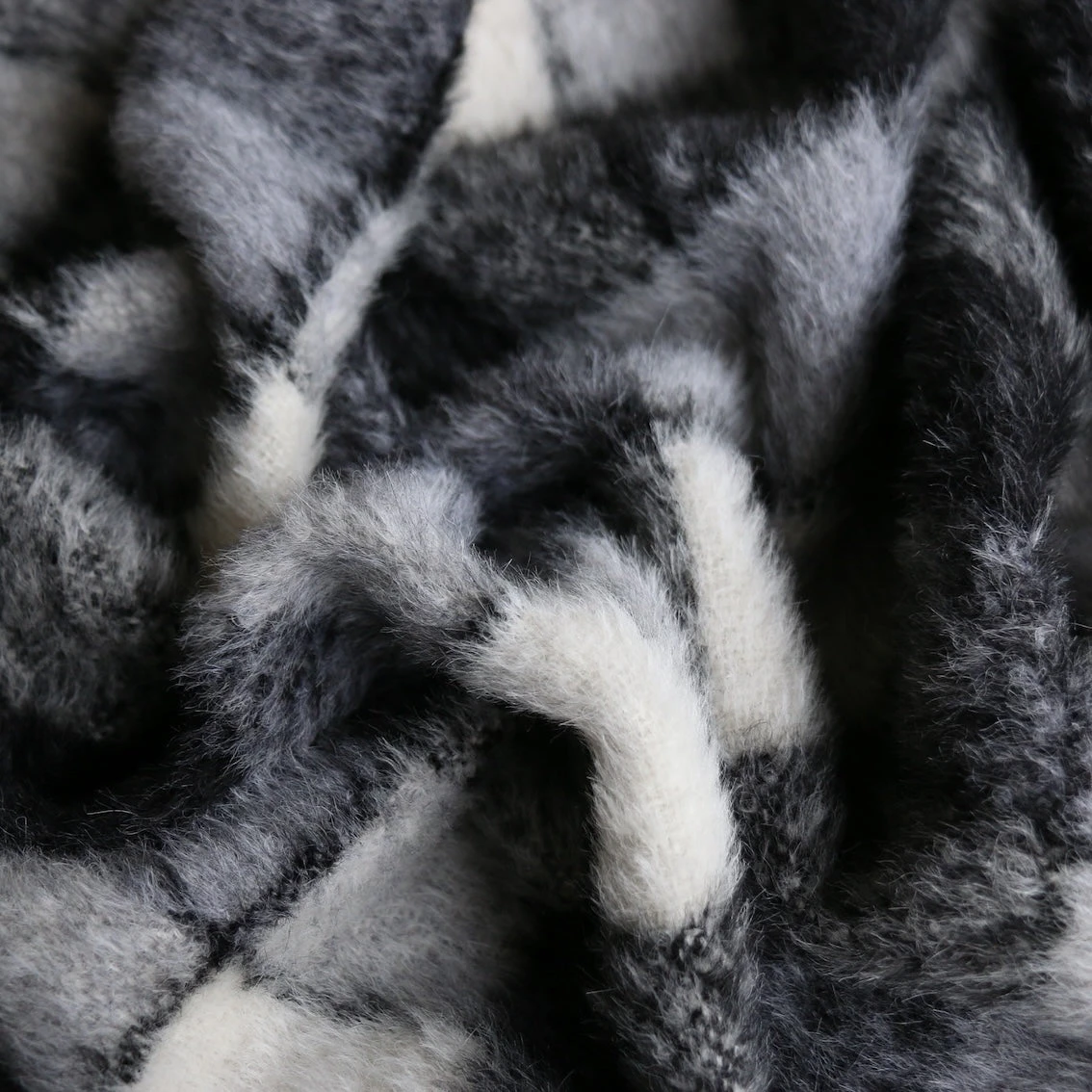 Luna Fumo Check Coating 4 Luna Fumo Check Coating - Image 2