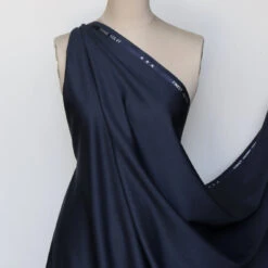 Astrid Mila Wool Suiting -Silk Haven Shop IMG 1562 e279c062 b4ee 4e0b 9c9b 4cad535dcc7a