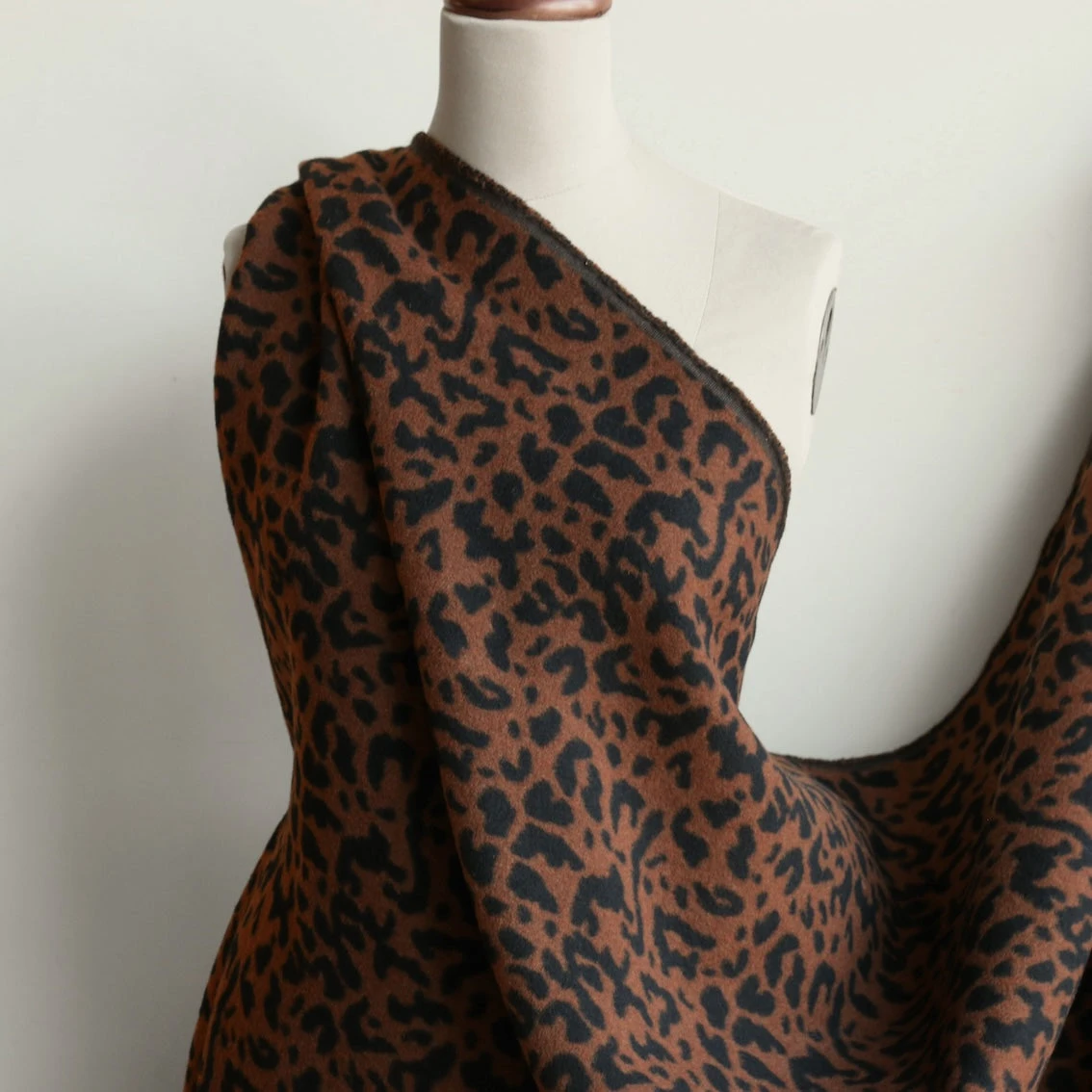 Leopardo Tan/Black Coating 7 Leopardo Tan/Black Coating - Image 5