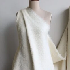 Mirella Crema Coating 10 Mirella Crema Coating -Silk Haven Shop IMG 1613