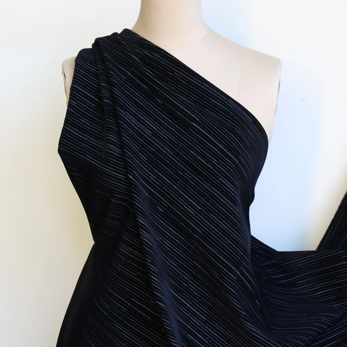 Mani Nero Cotton/Velvet Denim 6 Mani Nero Cotton/Velvet Denim - Image 4