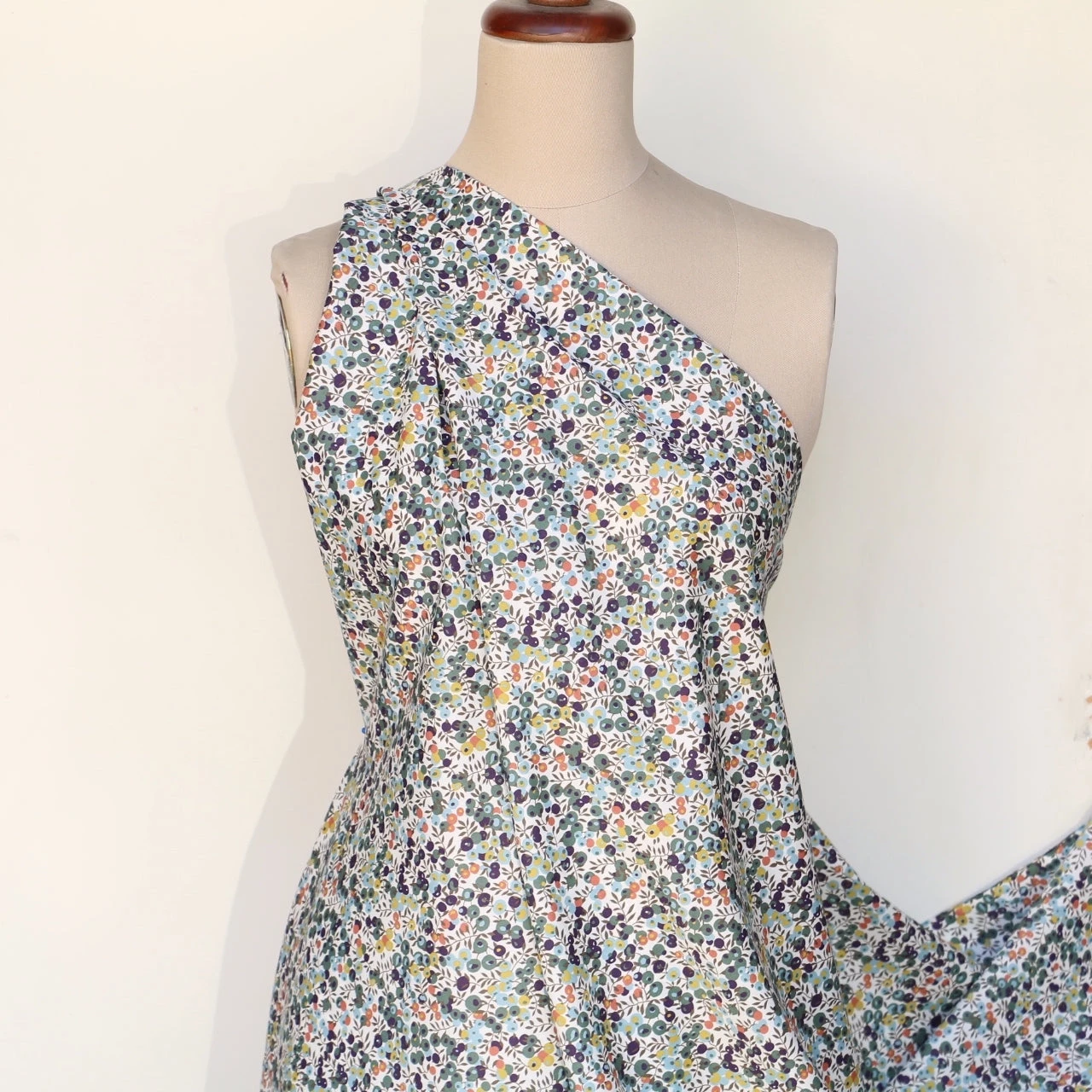 Wiltshire Olive Liberty Tana Lawn™ 6 Wiltshire Olive Liberty Tana Lawn™ - Image 4