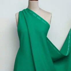 Doppio Crepe Vivid Green -Silk Haven Shop IMG 2248 8c4756b1 3d19 4e18 bd80 692e88fcc3de