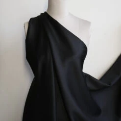 Pieris Nero Coating -Silk Haven Shop IMG 2376