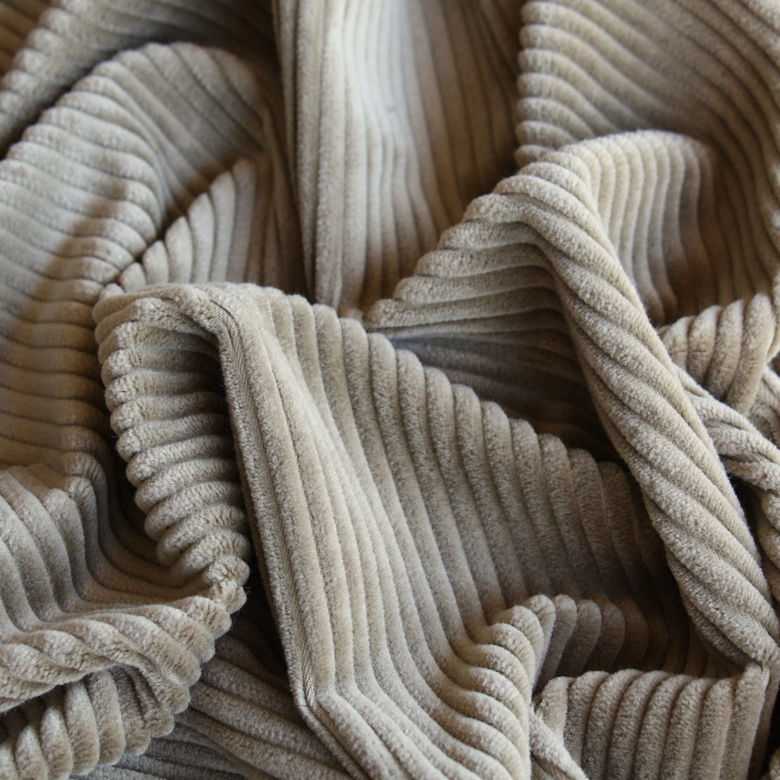 Corded Putty - Jumbo Corduroy 4 Corded Putty - Jumbo Corduroy - Image 2