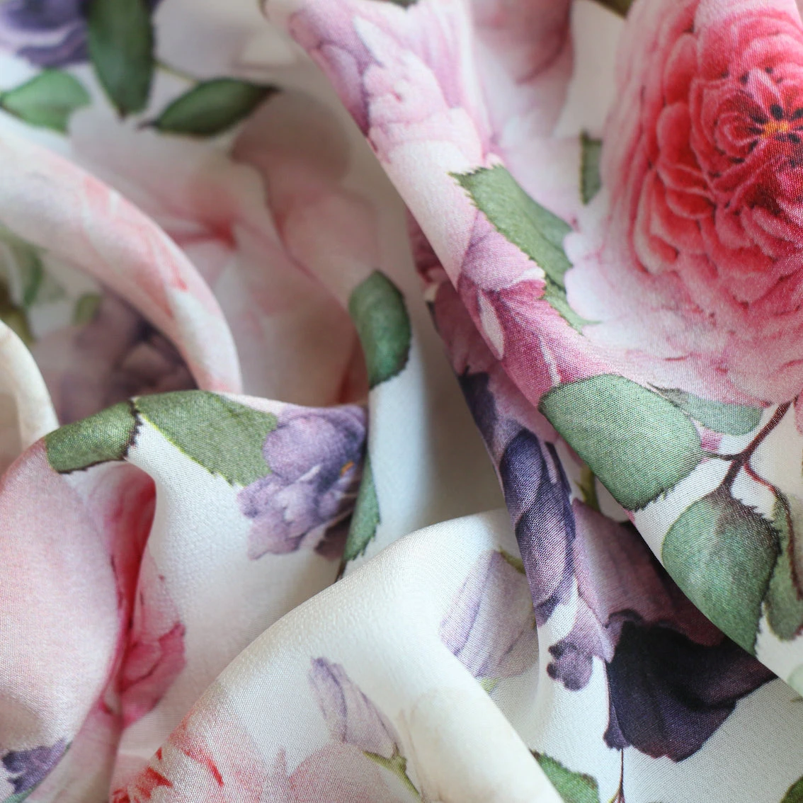 High Tea Silk C.D.C 4 High Tea Silk C.D.C - Image 2