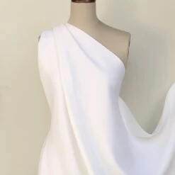 Doppio Crepe Ivory -Silk Haven Shop IMG 2788 45bfb688 38d0 41c8 911d da430c1da415