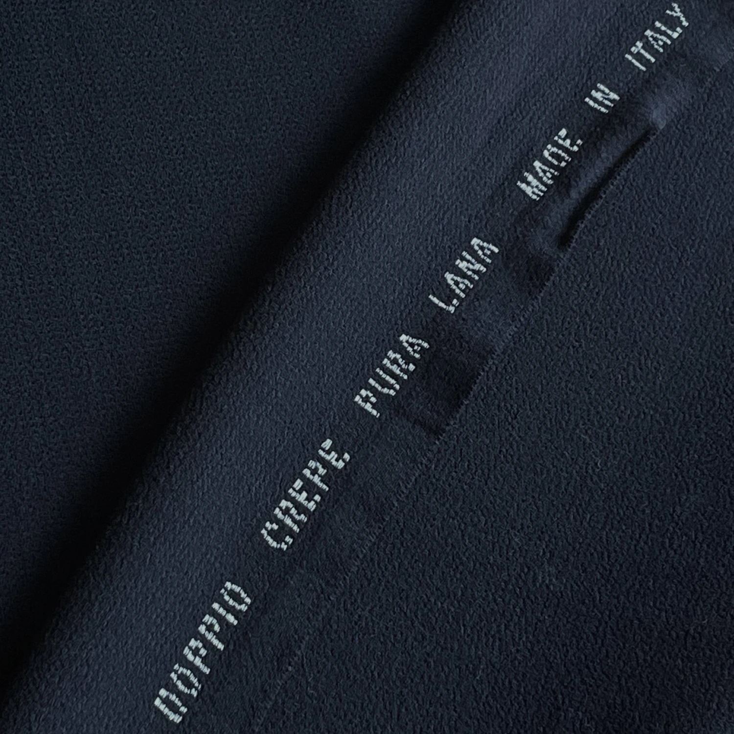 Doppio Crepe French Navy 5 Doppio Crepe French Navy - Image 3