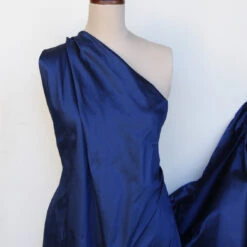 Princess Ink Silk Dupion -Silk Haven Shop IMG 3373 341cffe3 7e96 4f34 af42 ee8ae4e51867