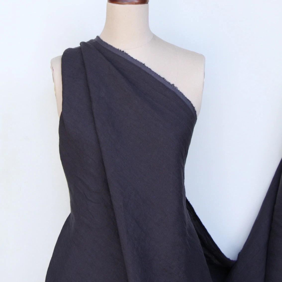 Linford Asphalt Washed Linen 5 Linford Asphalt Washed Linen - Image 3