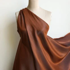 Quadri Rust - Fancy Lining 10 Quadri Rust - Fancy Lining -Silk Haven Shop IMG 4239 f6e5fcef 3add 4fca ad16 0e4a576ca474