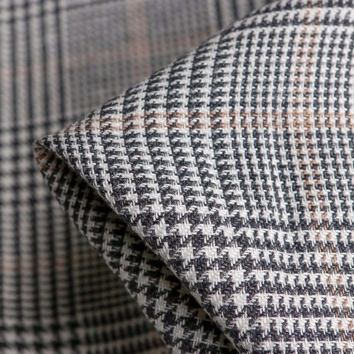 Carla Check Linen 2 Carla Check Linen