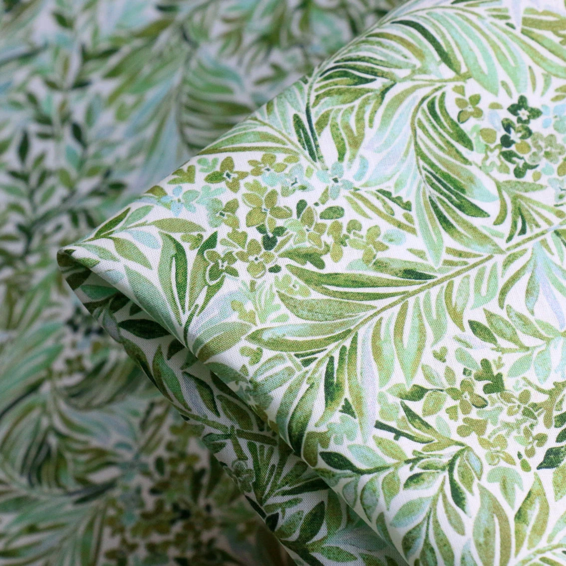 Wallace Garden - Liberty Tana Lawn™ 3 Wallace Garden - Liberty Tana Lawn™