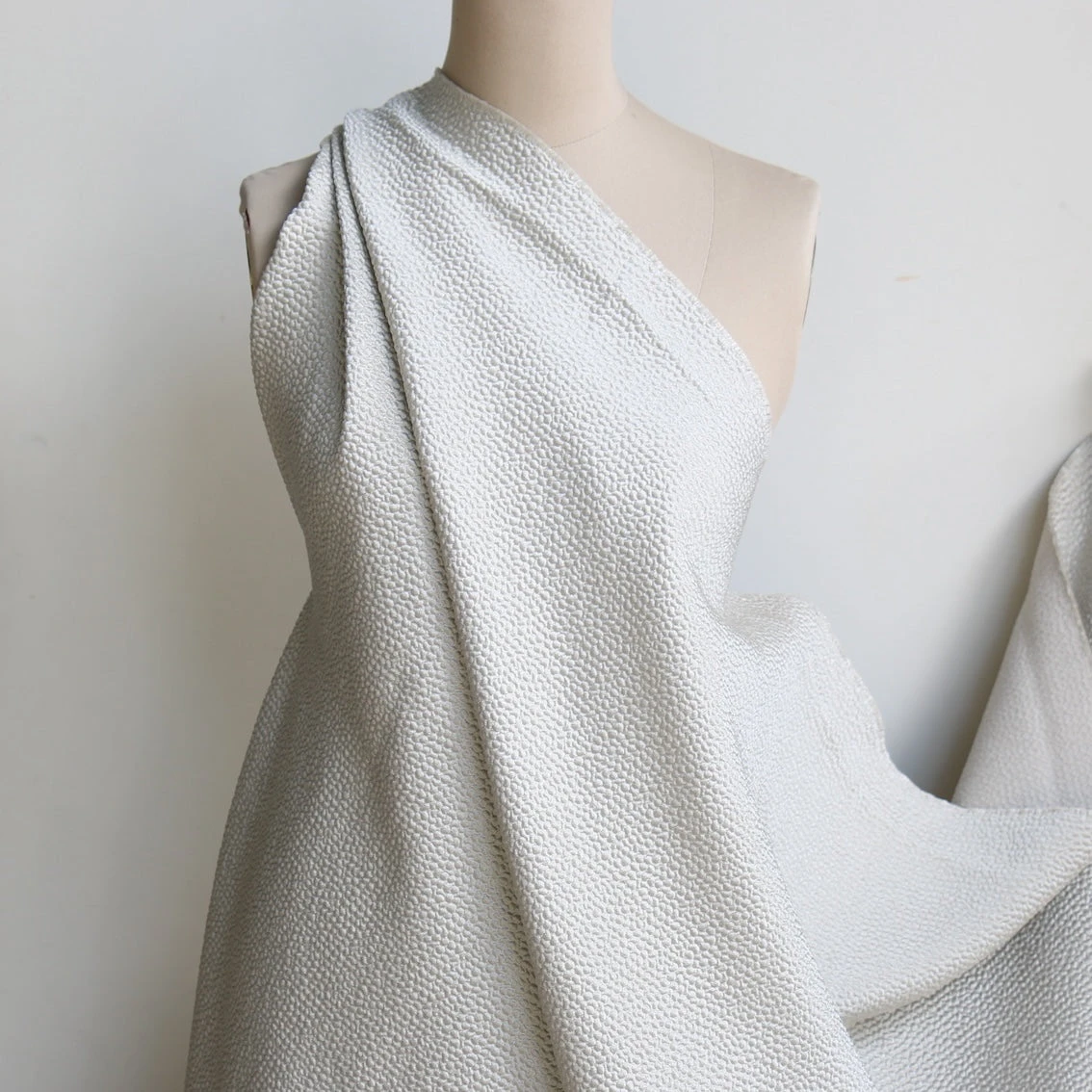 Last Chance Of Platinum Ripple Jacquard 6 Last Chance Of Platinum Ripple Jacquard - Image 4