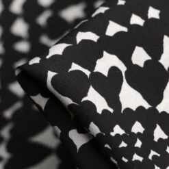 When You're In Love Black