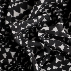 When You're In Love Black -Silk Haven Shop IMG 8173 ad53df9c 5588 4cbf b4a9 ffef64875f56