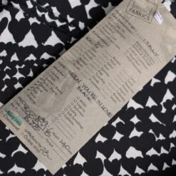 When You're In Love Black -Silk Haven Shop IMG 8174 462978aa 9516 49eb b840 951a64a2ce18