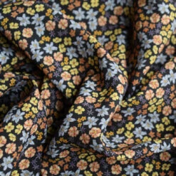 Crowded Garden -Silk Haven Shop IMG 8310 62746b23 4196 452c b9d9 1aa12afce5ca