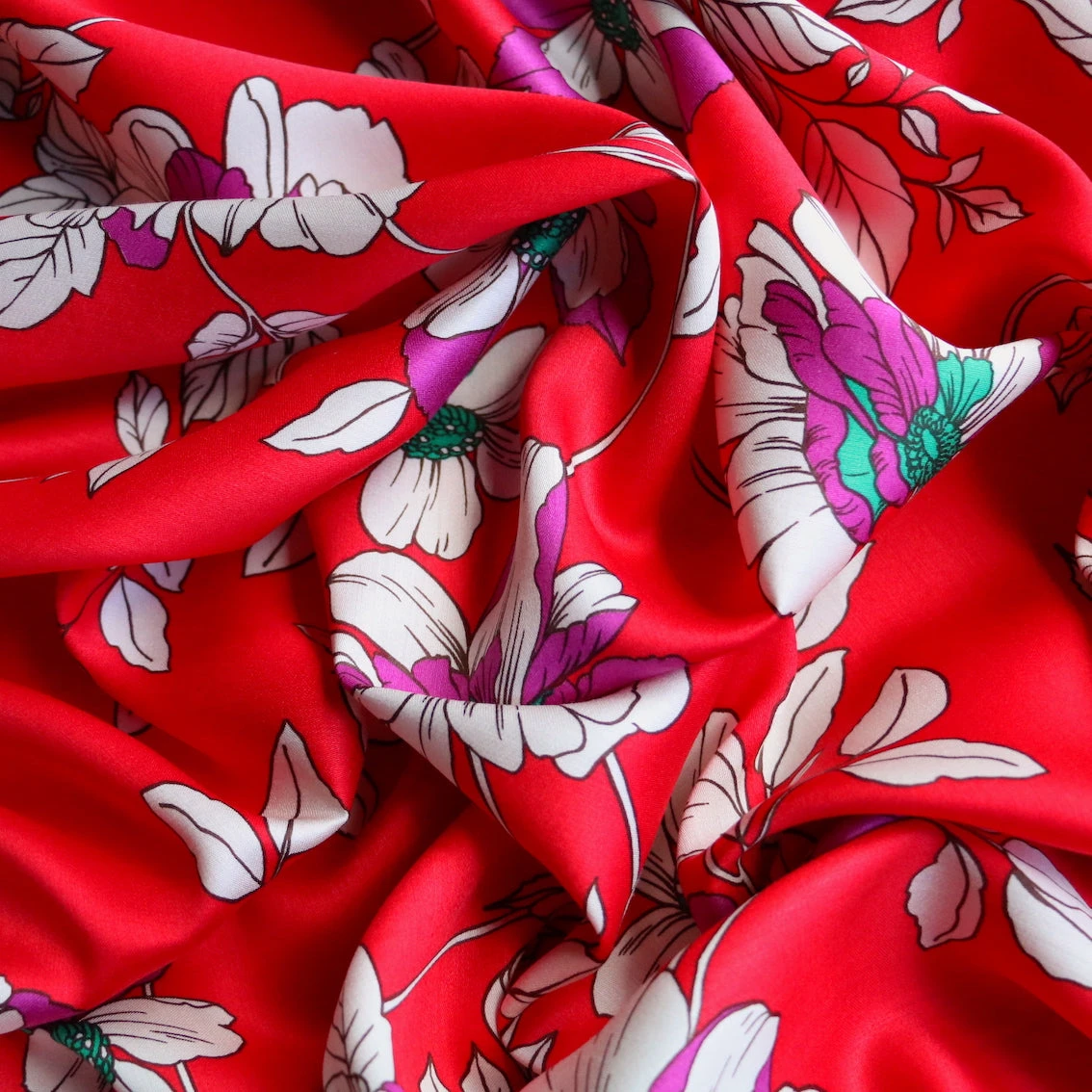 Chilli Blooms Viscose Poplin Sateen 4 Chilli Blooms Viscose Poplin Sateen - Image 2