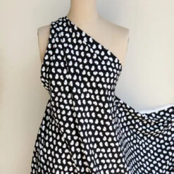 Mini Abstract Mela Black Viscose -Silk Haven Shop IMG 8809 f80ff913 424c 48f1 950f fd3150da2b11