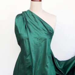 Princess Amazon Silk Dupion -Silk Haven Shop IMG 9397 568e7cc8 8998 4947 8f8f f38bf3c4796d