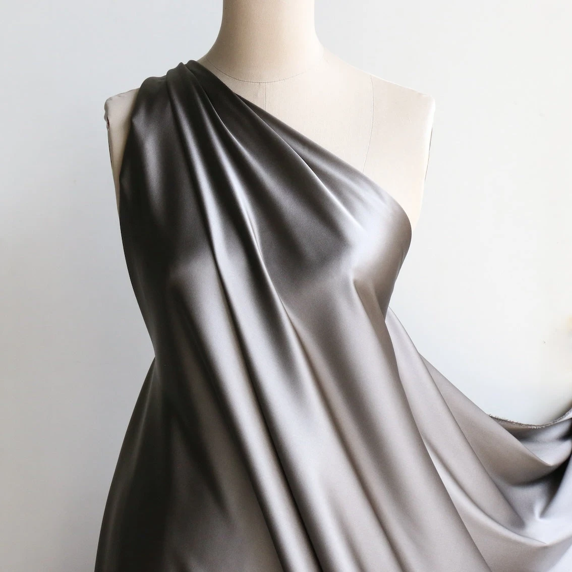 Metallo Scuro Stretch Silk Satin 6 Metallo Scuro Stretch Silk Satin - Image 4