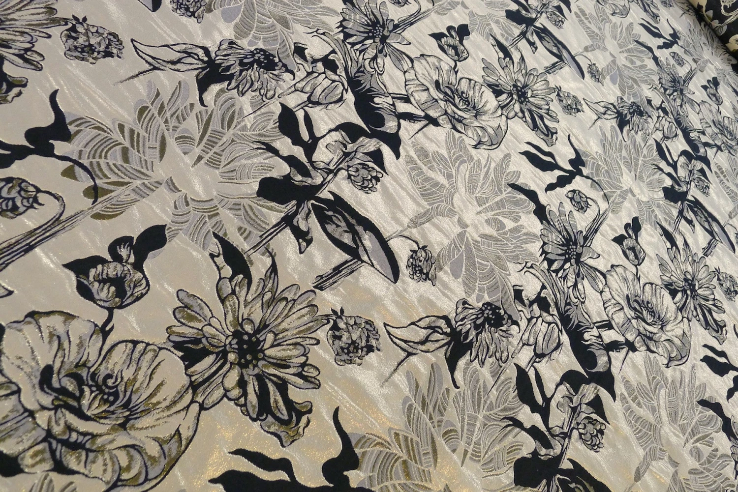 Golden Nights Brocade 4 Golden Nights Brocade - Image 2