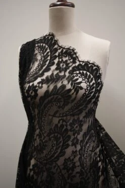 Charbon Dentelle -Silk Haven Shop MG 0481