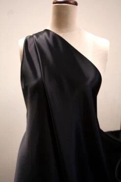 Black Silk Satin -19mm -Silk Haven Shop MG 1338 9a55ab44 55cf 46df 80a6 9157bf14dd00