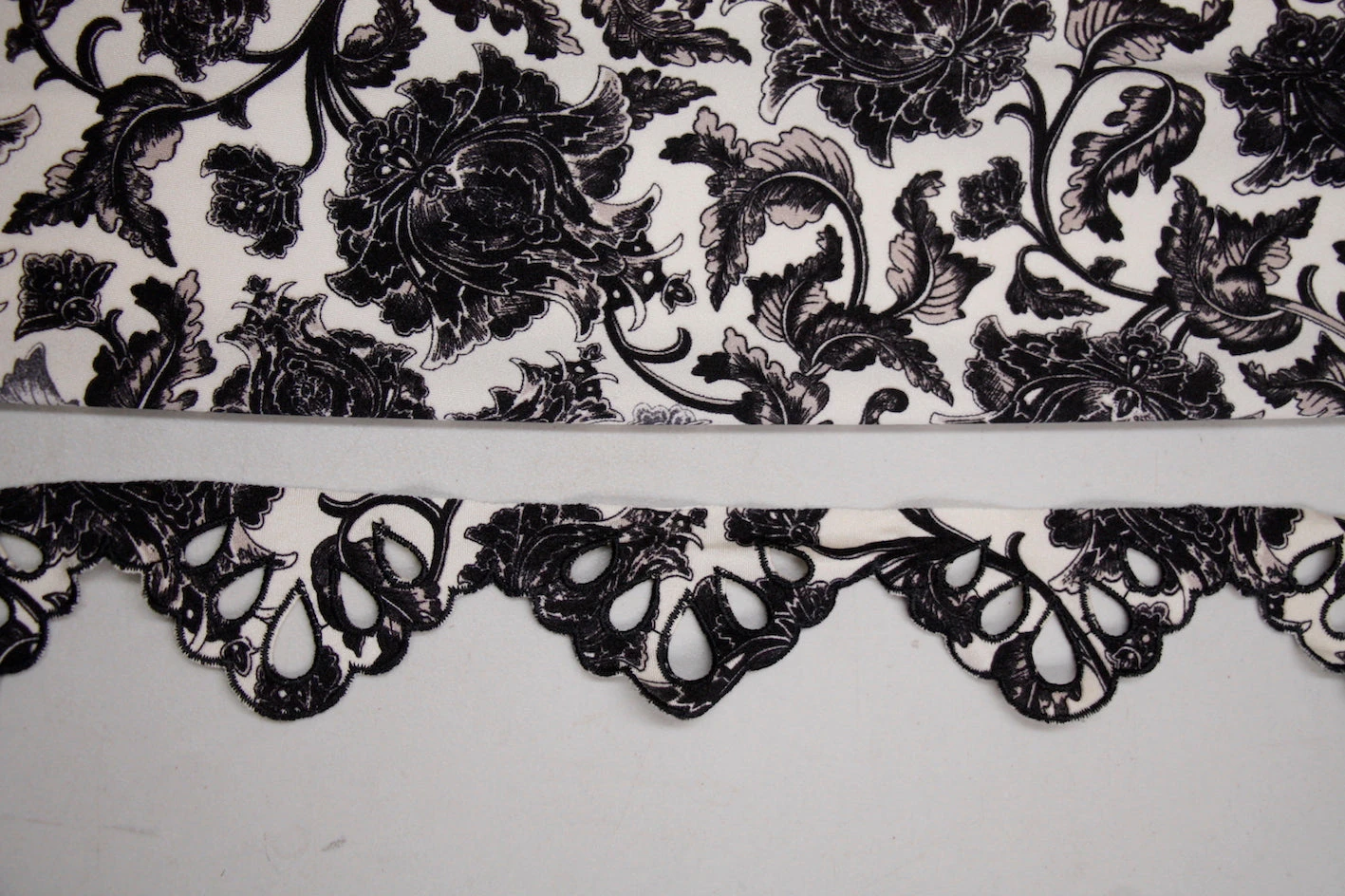 Ottoman Stretch Trim 3 Ottoman Stretch Trim