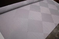 Look Into My Squares -Silk Haven Shop MG 4609 863d6243 e383 4be3 b8ab d1507067cb99